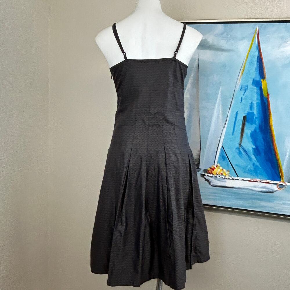 Ben Sherman Dress Fit and flare pleated knee length sleeveless size small - Picture 6 of 9